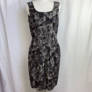 Elegant Black and Gray Patterned Dress